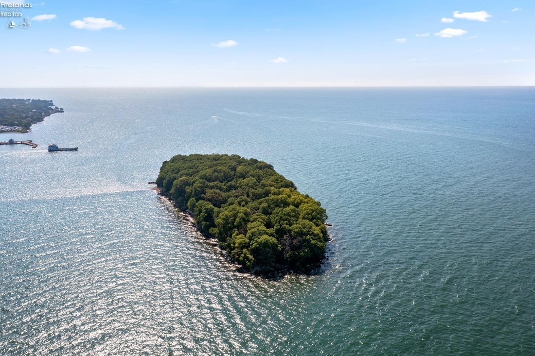 Land in Catawba Island, Ohio, United States 3 - 17636804