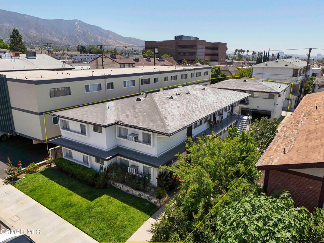 Apartment in Burbank, California, United States 2 - 18977715