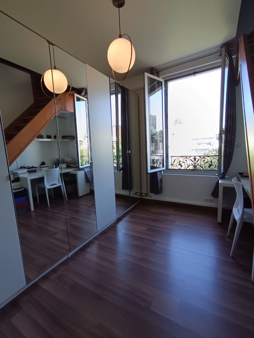 Villa in Bobigny, Ile-de-France, France 2 - 18966625
