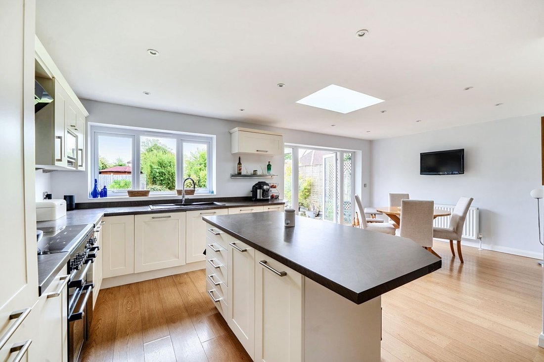 House in Lymington, England 5 - 18968851