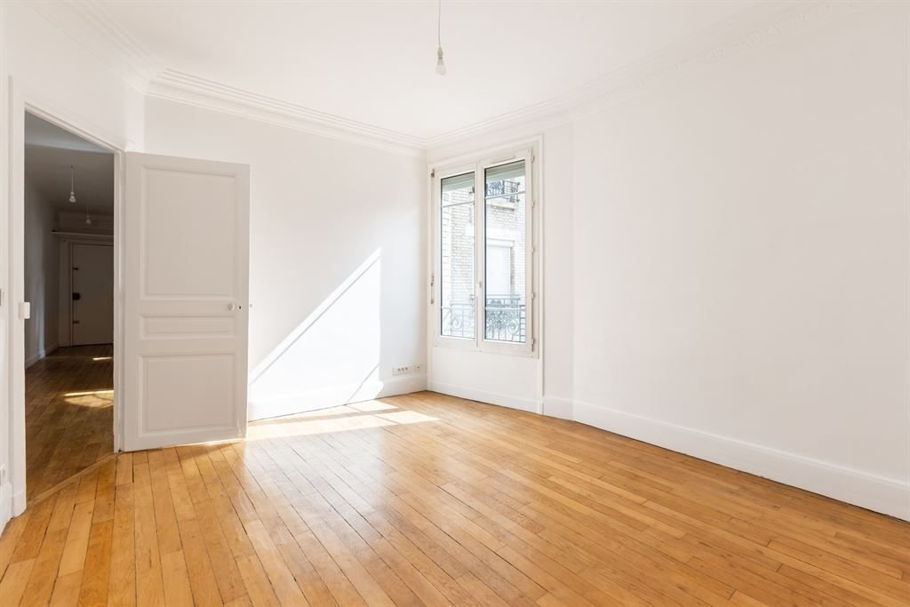 Apartment in Palais Royal, Paris 1er Arrondissement, Paris 2 - 18971144