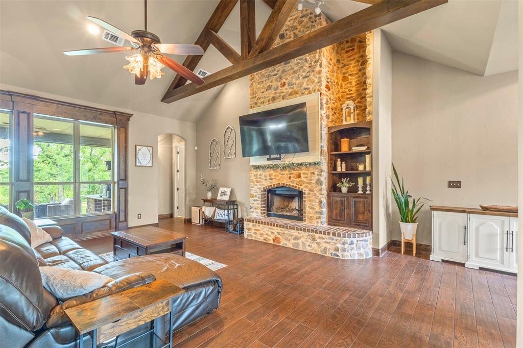 House in Springtown, Texas, United States 4 - 18970413