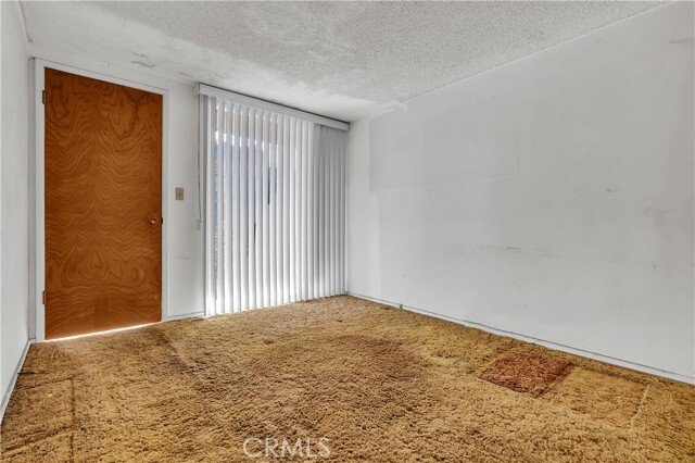 Santa Ana, California, United States 2 - 18968160