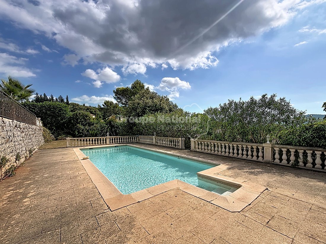 Villa in Auribeau-sur-Siagne, Provence-Alpes-Côte d'Azur, France 2 - 18972355