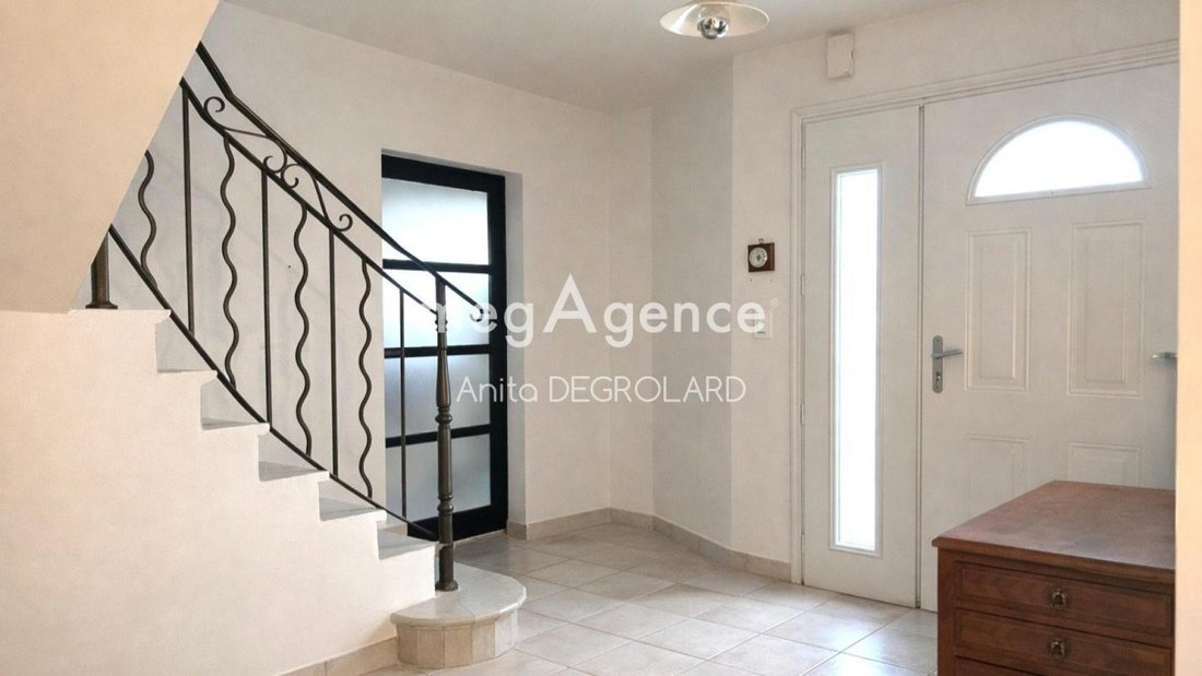 House in La Roche-sur-Yon, Pays de la Loire, France 2 - 18980750