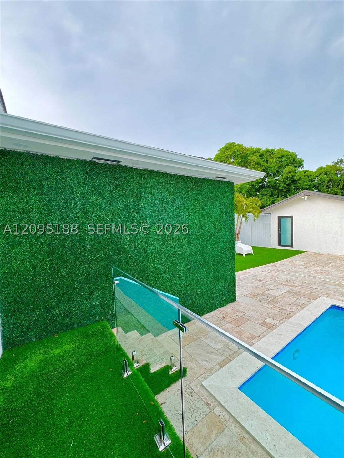 House in Miami, Florida, United States 1 - 18969871