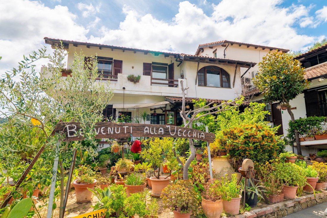 House in Dolceacqua, Liguria, Italy 1 - 18972561