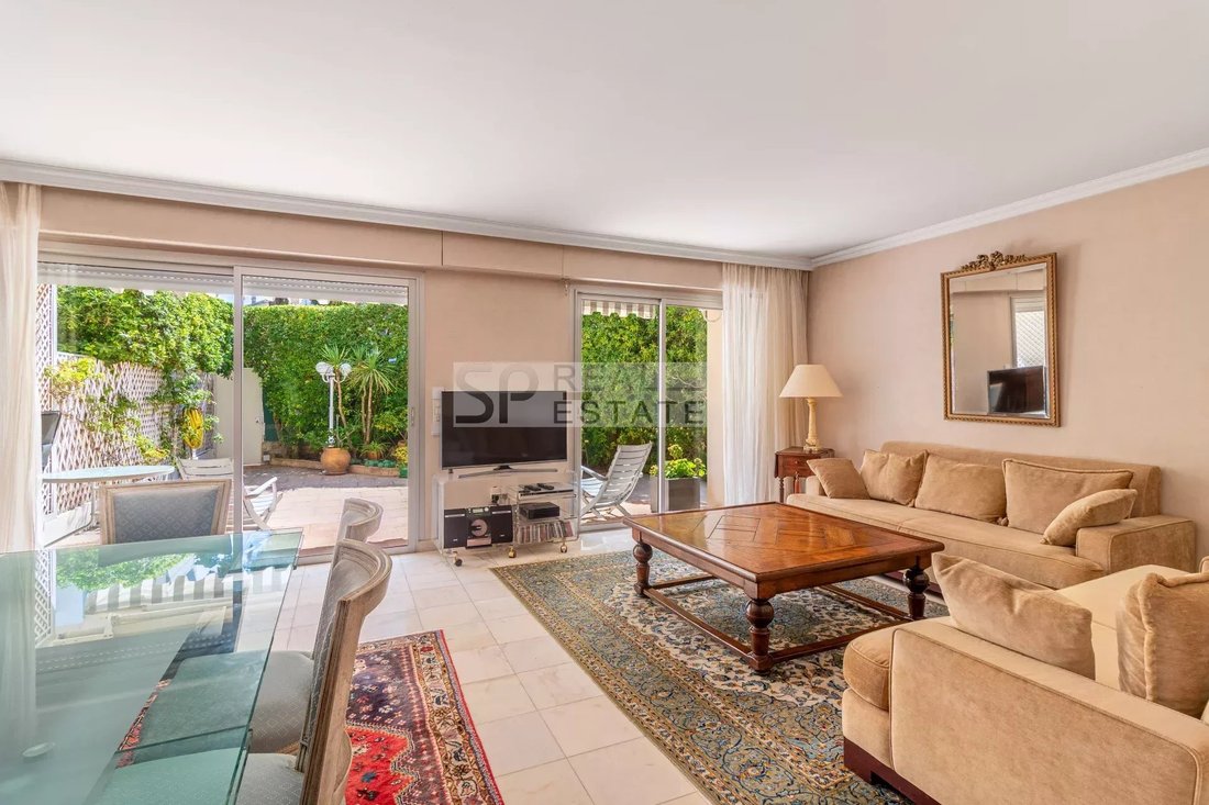 Apartment in Petit-Juas, Cannes, France 3 - 18965227