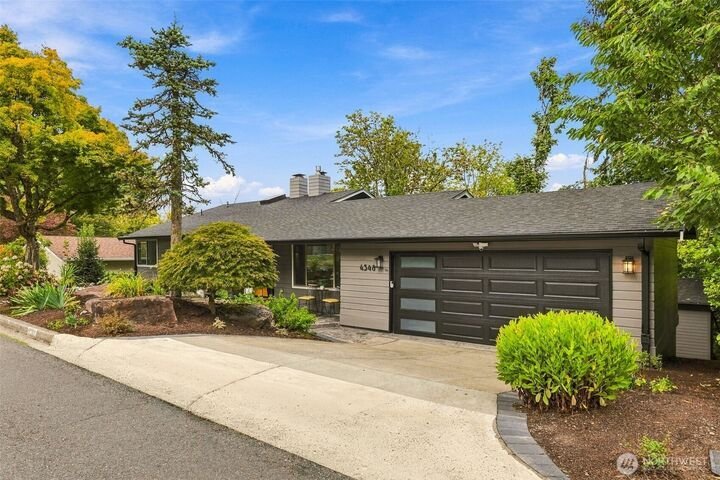 House in Bellevue, Washington, United States 5 - 18978884