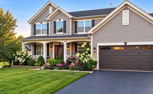 House in South Elgin, Illinois, United States 1