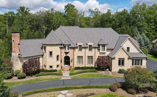 House in Chagrin Falls, Ohio, United States 1