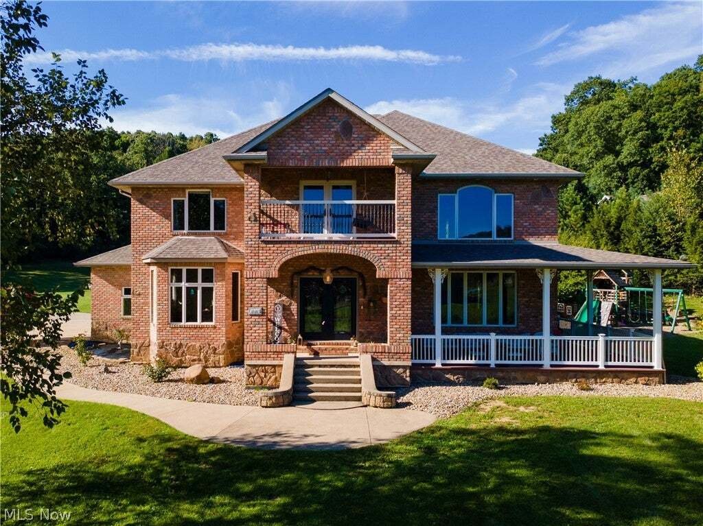 House in Dover, Ohio, United States 1 - 18976107