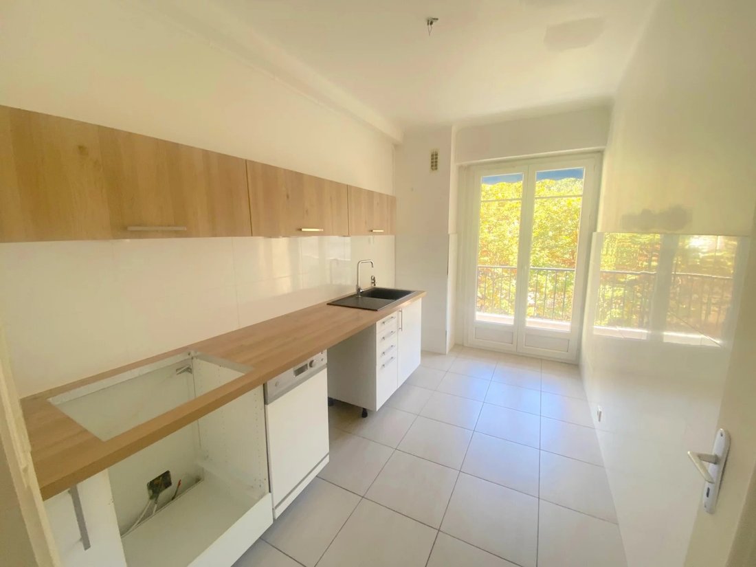 Apartamento en Niza, Provenza-Alpes-Costa Azul, Francia 5 - 18966040