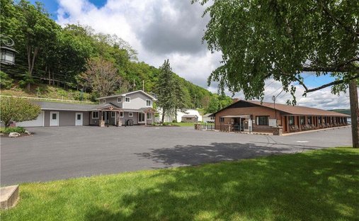 House in Hammondsport, New York, United States 1