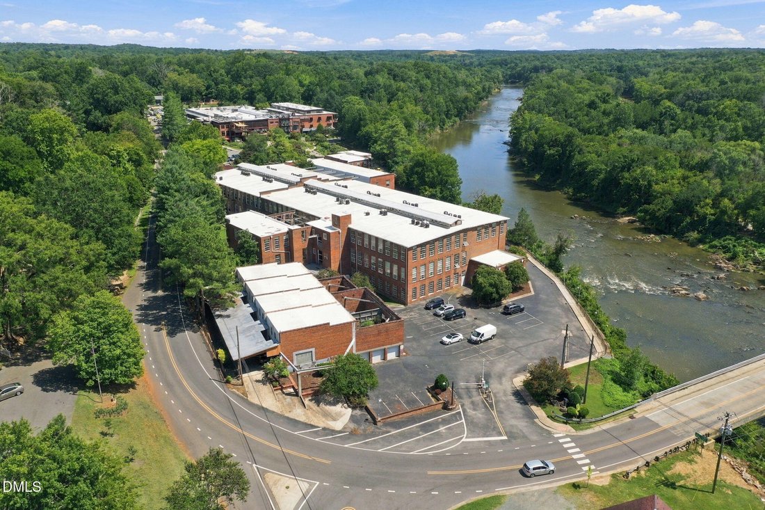 Condo in Saxapahaw, North Carolina, United States 3 - 18976316