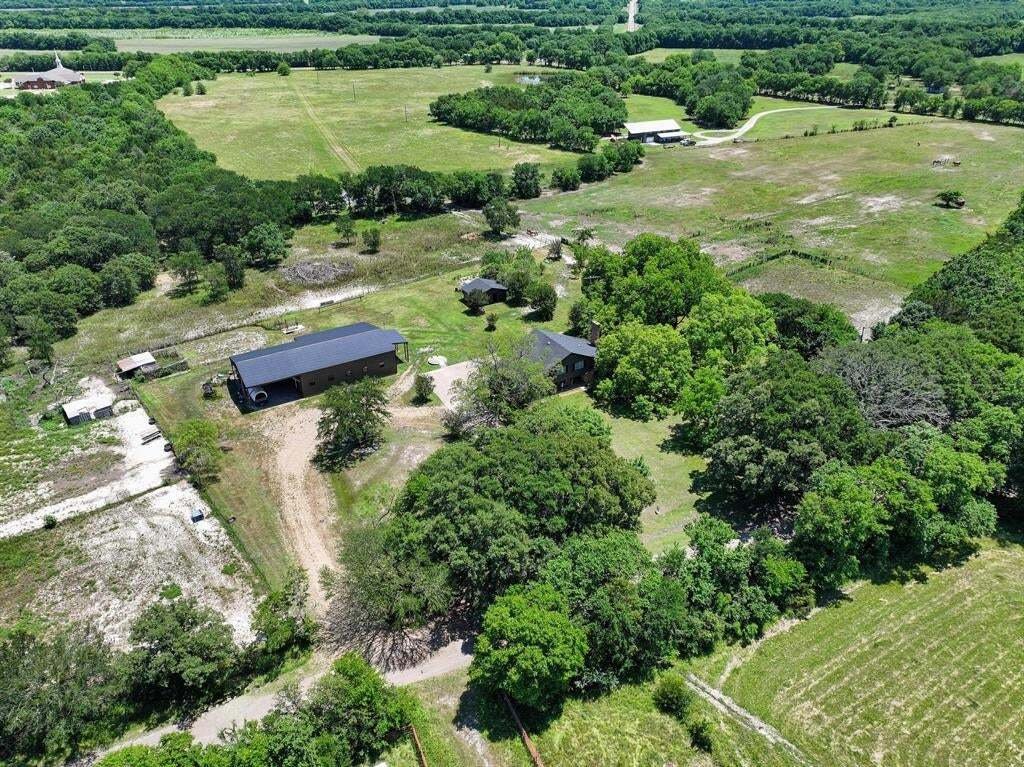 Farm Ranch in Bonham, Texas, United States 2 - 18965533
