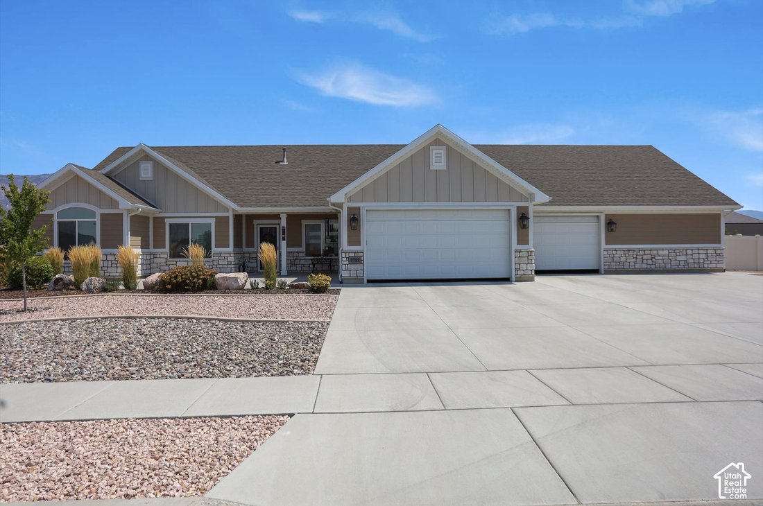 Ogden, Utah, United States 2 - 18966409