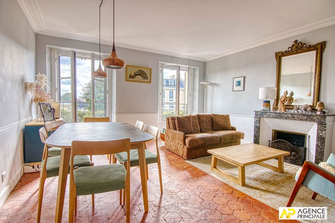 Apartment in Domaine National du Château, Versailles, France 1 - 18976796