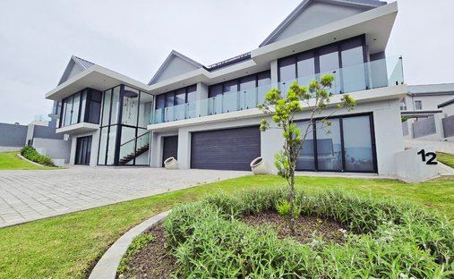 House in Kingswood Golf Estate, Western Cape, South Africa 1