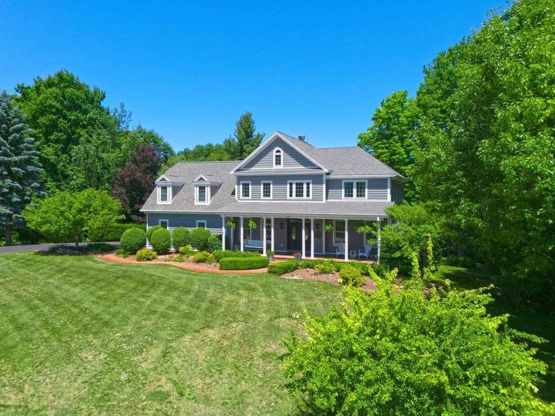 House in Traverse City, Michigan, United States 3 - 18977671