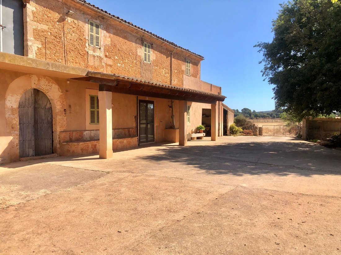 Estate in Felanitx, Balearic Islands, Spain 1 - 18968847