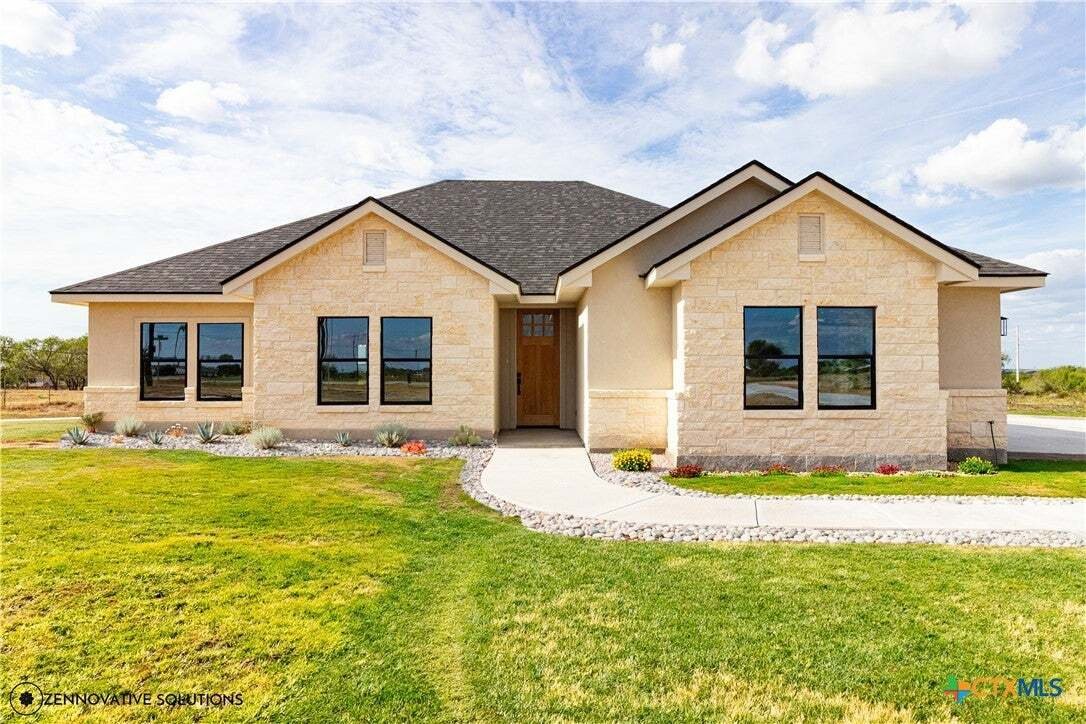 House in Seguin, Texas, United States 1 - 18973714