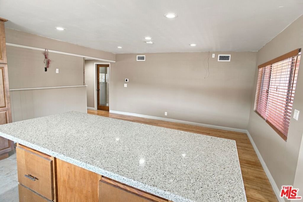 House in Torrance, California, United States 5 - 18968599