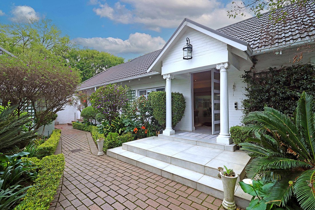 House in Bryanston, Gauteng, South Africa 1 - 18972433