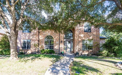 House in Plano, Texas, United States 1