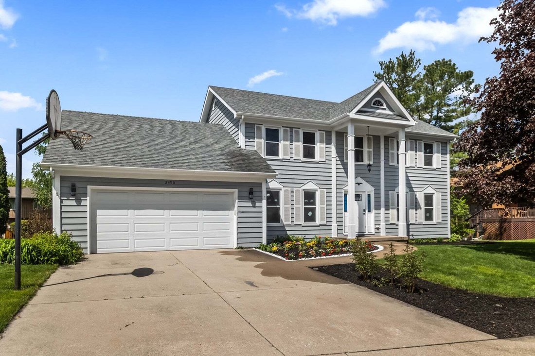House in Aurora, Illinois, United States 1 - 18976217