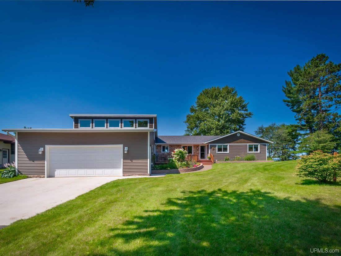 House in Marquette, Michigan, United States 1 - 18980436