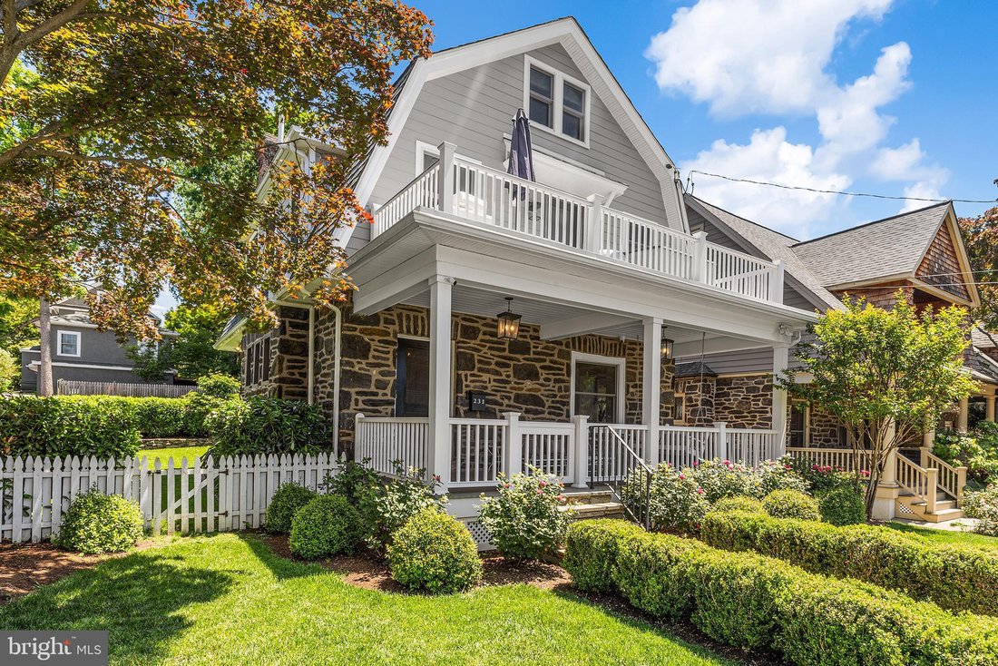 House in Narberth, Pennsylvania, United States 2 - 18247152