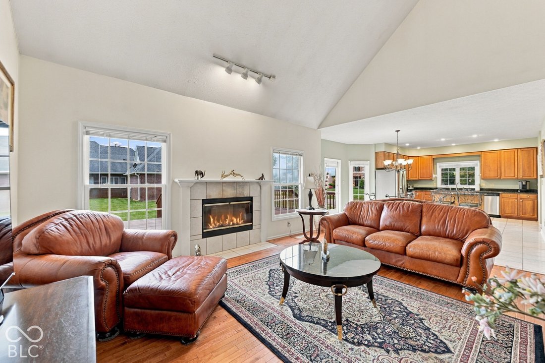 House in Carmel, Indiana, United States 5 - 18964804