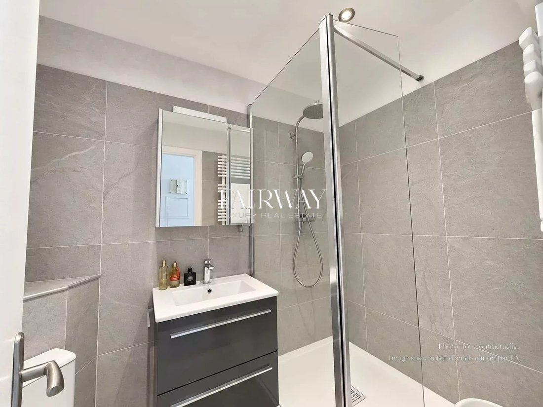 Apartment in Hoche-Friedland, Paris 8e Arrondissement, Paris 5 - 18939551