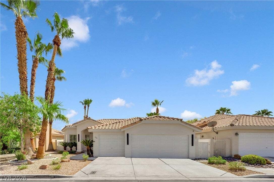 House in Las Vegas, Nevada, United States 1 - 18969346