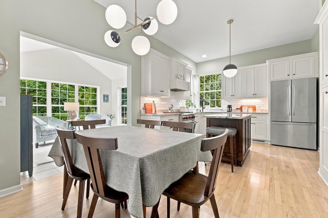 House in West Bend, Wisconsin, United States 4 - 18973774