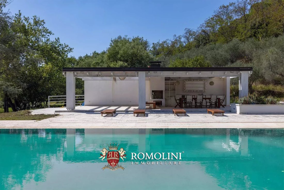 Villa in Massarosa, Tuscany, Italy 5 - 18966499