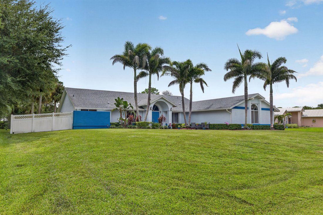 House in Stuart, Florida, United States 1 - 18969691