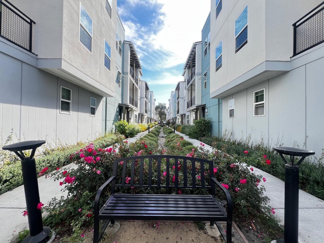 Townhouse in Milpitas, California, United States 3 - 18968819