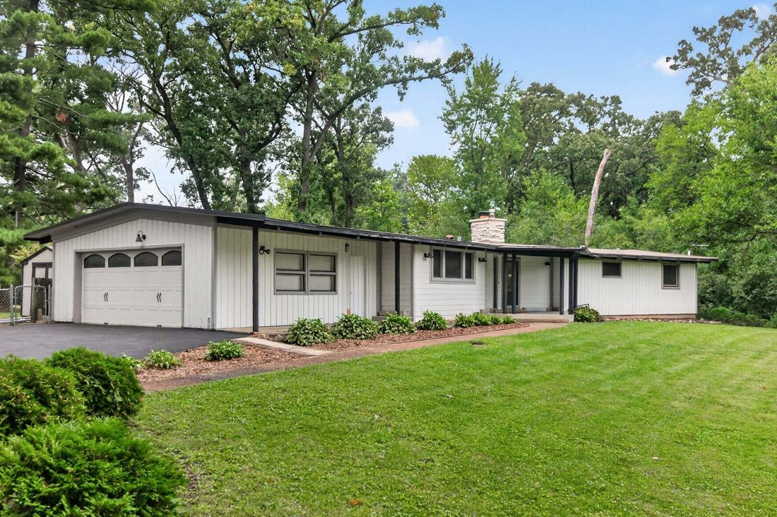 House in Wheaton, Illinois, United States 1 - 18965258