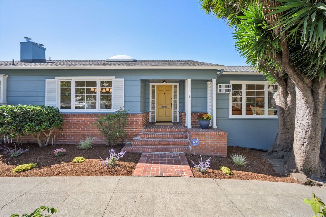 House in Oakland, California, United States 3 - 18964579
