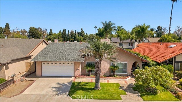 Costa Mesa, California, United States 5 - 18967511