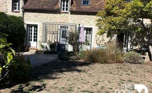 House in Forges-les-Bains, Ile-de-France, France 1