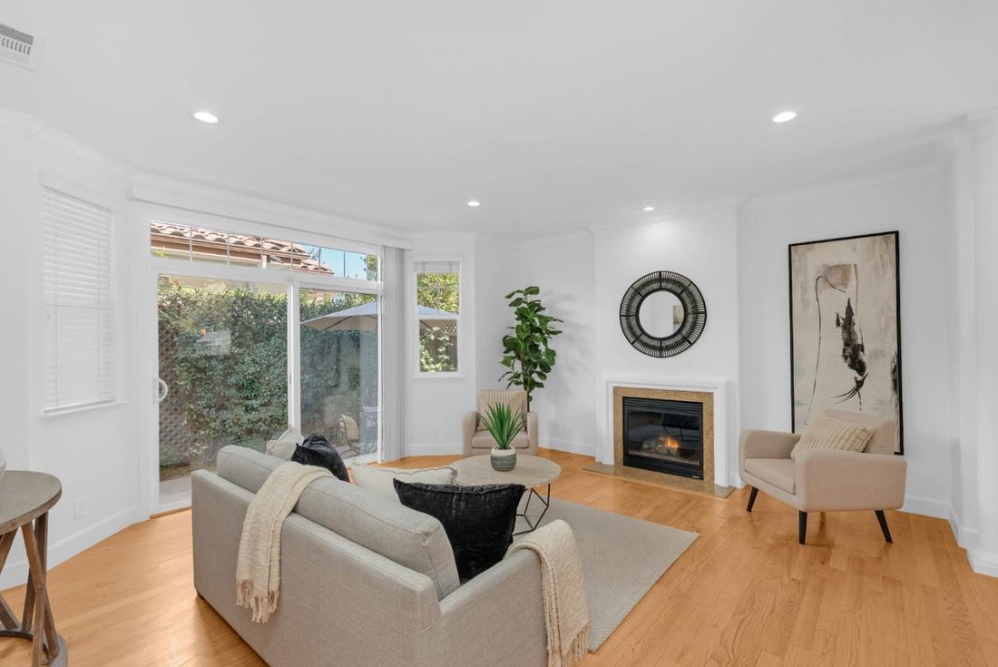 House in Los Gatos, California, United States 5 - 18976135