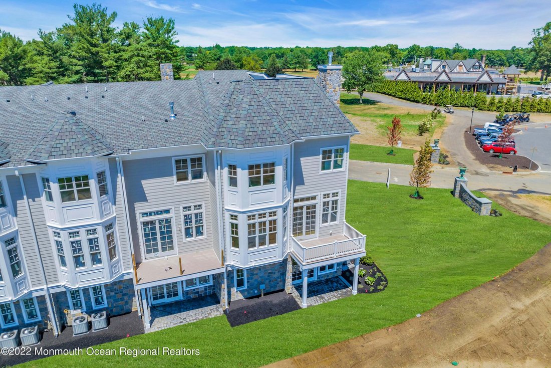 Condo in Tinton Falls, New Jersey, United States 5 - 18969386