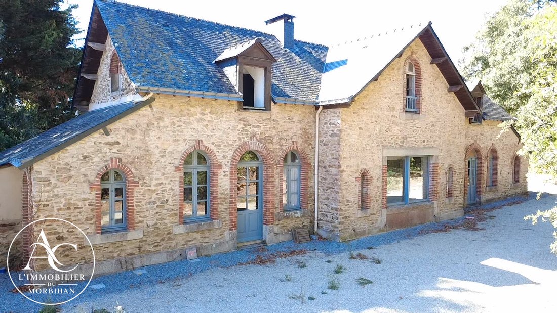Castle in Sarzeau, Brittany, France 1 - 18970712