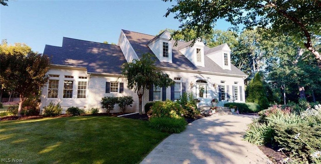 House in Port Clinton, Ohio, United States 2 - 17751407