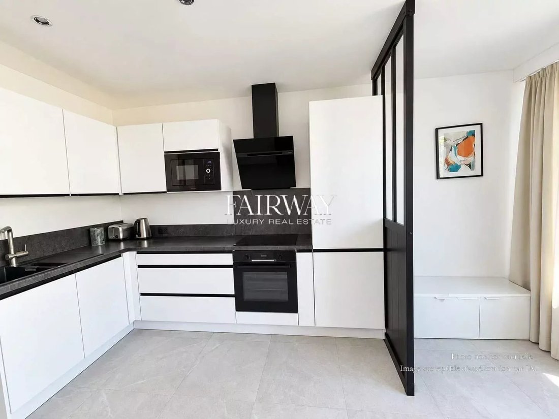 Apartment in Hoche-Friedland, Paris 8e Arrondissement, Paris 2 - 18939551