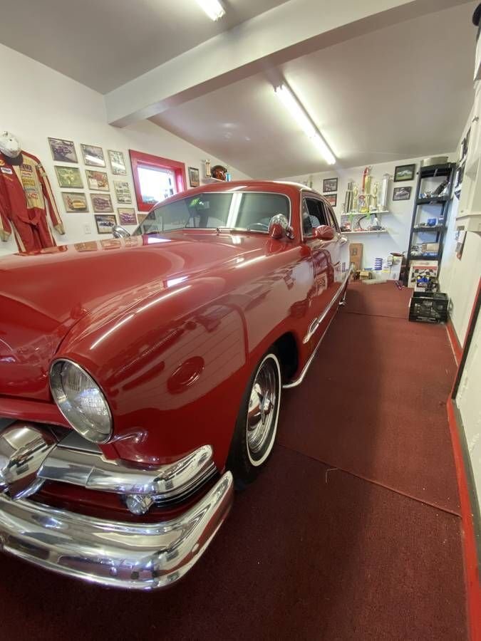 Coupe in Glendale, United States 3 - 18974716