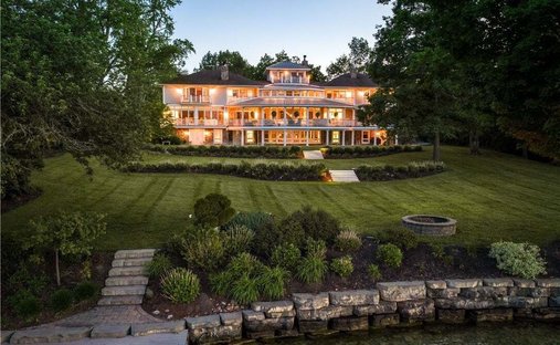 House in Skaneateles, New York, United States 1